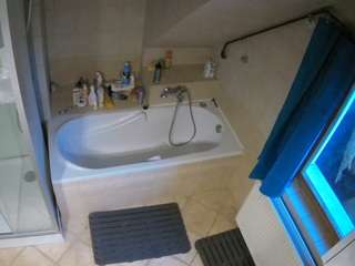 Julmodels Bathroom 2nd Floor-1